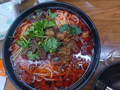 至尊牛肉米线-耙豌豆重庆小面