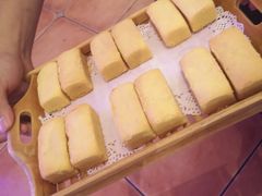 金条凤梨酥-邓丽君音乐主题餐厅