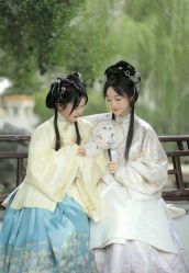 -洛水阁·汉服妆造体验馆(山塘街店)