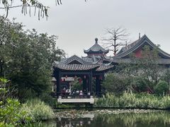 -岭南和园