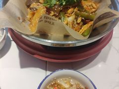 -红渡小香·牛肉麻辣香锅(车站南路店)