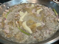 -老来福·非遗酸汤兔(凯旋路店)