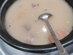 -莲餐厅·湖北菜·潜江小龙虾店(愚园路店)