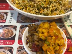 -扬二春炒饭(国庆路总店)