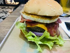 -牛纽塔·牛人堡(群众路店)
