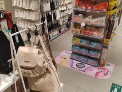 -畹町(公益西桥华联店)