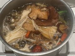 -德天肥牛海鲜火锅(龙吟坊店)