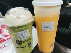 -瑞幸咖啡(宝华国际广场店)