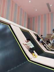 -奈尔宝家庭中心·亲子餐厅(鄞州万达店)