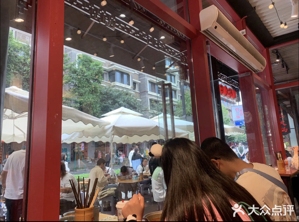 遍地开花的连锁米线店，我发现了菜单里性价比最高的一款
