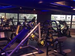 -W FITNESS 威尔仕健身·游泳(老西门新苑店)