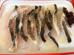 -毛辣果·贵州红酸汤牛肉火锅(西单店)