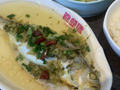 -金小悦饭堂(中禾店)