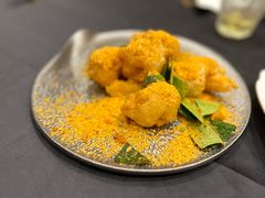 柠檬金沙虾球-A One Kitchen·南京精菜馆(晶丽酒店店)