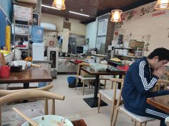 大堂-忆碗面(华新街店)