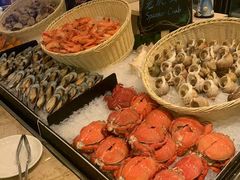 -大中华希尔顿酒店-念自助餐·嗨啤·小龙虾