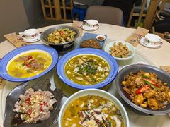 -咖啡人·融合餐厅(万达环宇店)
