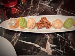 -L'ATELIER de Joel Robuchon(外滩18号店)
