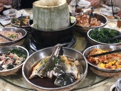 -红旗山庄(圭峰山店)