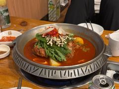-喇喇排骨火锅·传统韩式脊骨汤(望京西园总店)