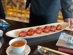 蟹籽红米脆皮龙虾肠粉-巴黎轩(澳门巴黎人店)
