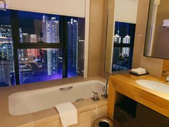 -青岛富力艾美酒店