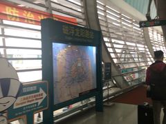 -龙阳路磁悬浮列车总站-停车场