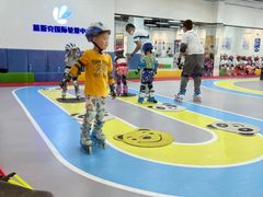-米高蓝斯克国际轮滑中心(中铁建店)