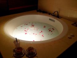 iphone_upload_pic-东英经典SKIN&SPA