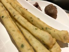 茴香小油条-南城十里潮汕鲜牛火锅·鲜虾生滚粥(融汇老商埠店)