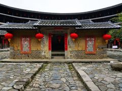 -初溪土楼群