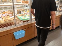 面包甜点陈列柜-仟吉KenGee(银港店)