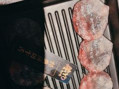 -牛YO寿喜烧·铁板烧和牛火锅自助(市府恒隆店)