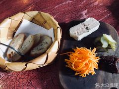 -羽深肉铺 Steak & Wine