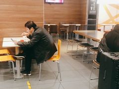 用餐区-麦当劳(衡阳中心汽车站店)