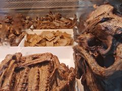 -张鸭子重庆特产卤味小吃(凯瑞店)