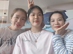 -抱抱地球咖啡馆(国家海洋博物馆店)