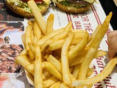 -The Habit Burger Grill 哈比特汉堡(爱琴海店)