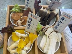 -阿婆情腊排骨火锅(金虹路店)