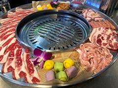 -哈哈碳都·牛肋条无限自助烤肉(台江万达店)