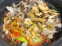 -菌乡缘·野生菌蒸汽鱼火锅(江边夜市店)