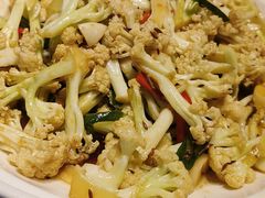 干锅孜然花菜-煜丰汴京烤鸭(福彩路店)