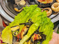 -围炉肉舍•炭烤活鳗•丹东海鲜烤肉(步行街店)