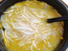 -桥香园过桥米线(国贸店)