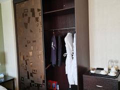 -昆明朗威酒店(昆明站火车站双桥夜市风情街店)