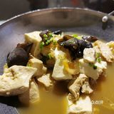 最爱它家的咸猪手（店家想的很周到把肉肉切成小块方便入口）