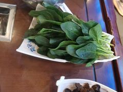 -亿诣蝎府炸酱面羊蝎子火锅(酷车小镇店)