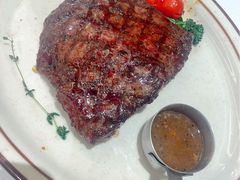 -马克西姆俄罗斯餐厅(通亚街店)