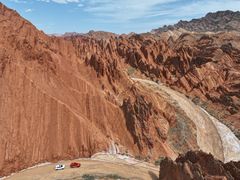 -天山神秘大峡谷