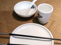 -宽鲜锅贴家常菜(永旺东部购物中心香港中路店)